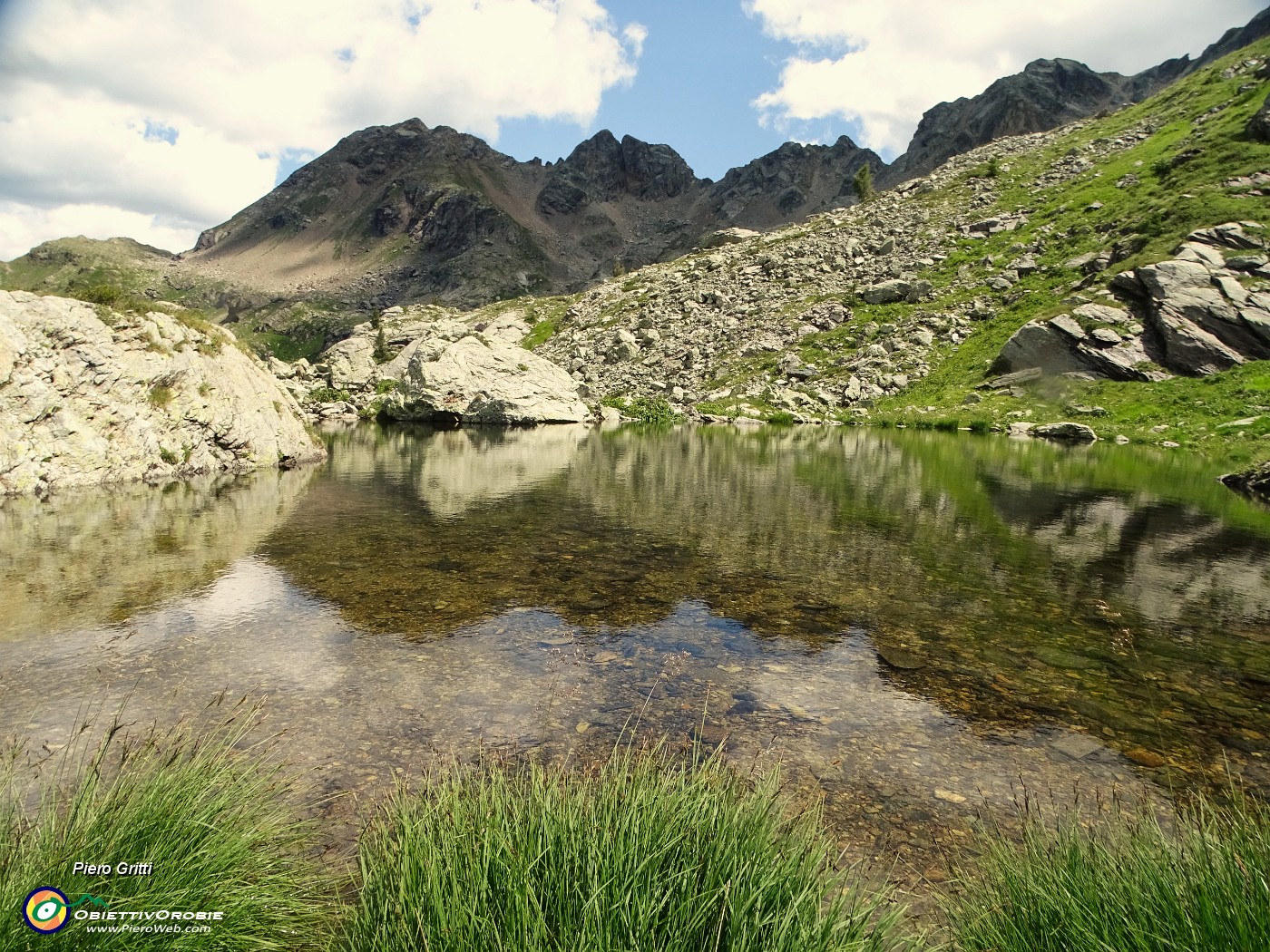 47 Laghetto tra Lago dei Curiosi e Lago Cabianca.JPG